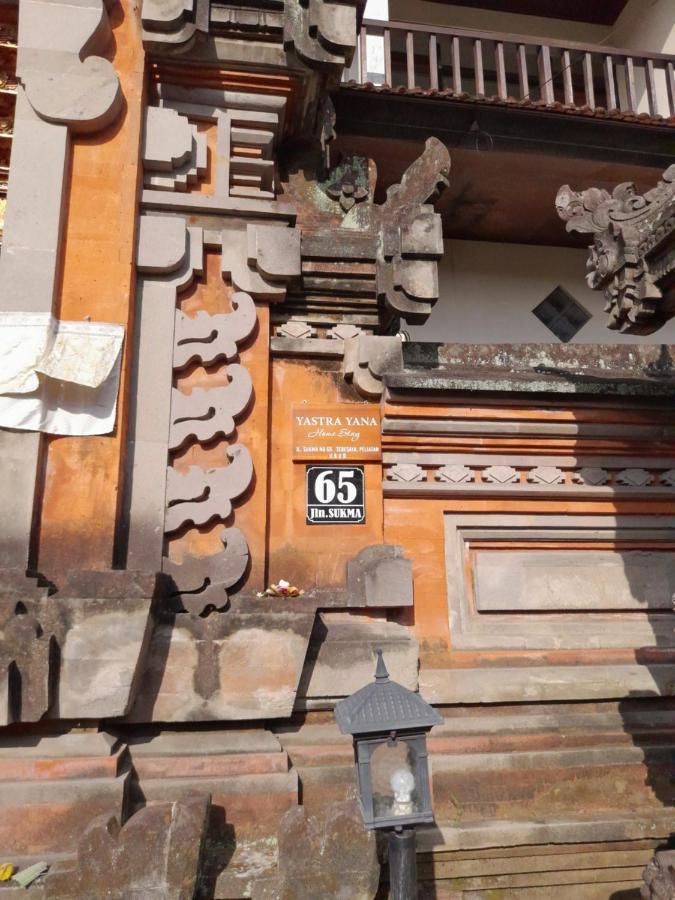 Yastra Yana Homestay Ubud Exteriör bild