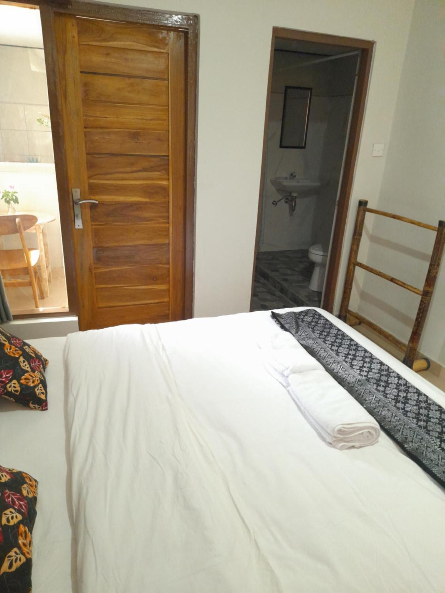 Yastra Yana Homestay Ubud Exteriör bild